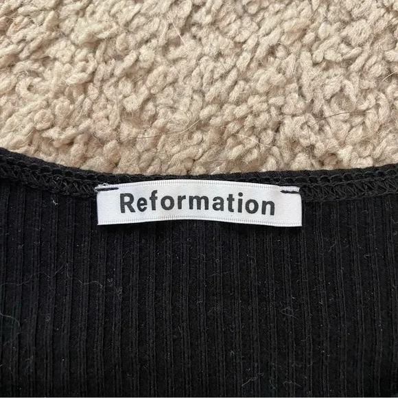 Reformation Ivy Rib Bodysuit Short Sleeve Open Back Black Size XS - Picture 4 of 9